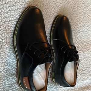‘Fashion’ casual dress shoes
